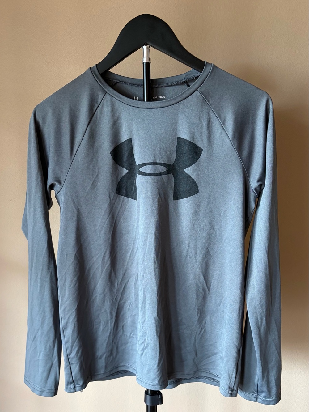 Under Armour Yourh Long-Sleeve Performance Tee - Gray with Black Logo